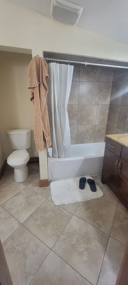 Building Photo - 5BD/3BA Home Near Pearl St, CU, Hiking, Park | $500 OFF First Months' Rent