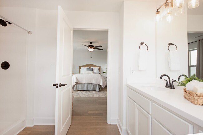Building Photo - 1614 Mountain Quail Cir