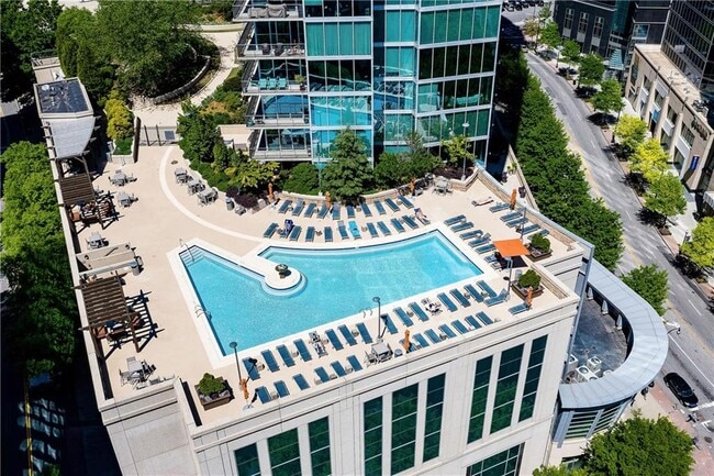 Building Photo - 1080 Peachtree St NE