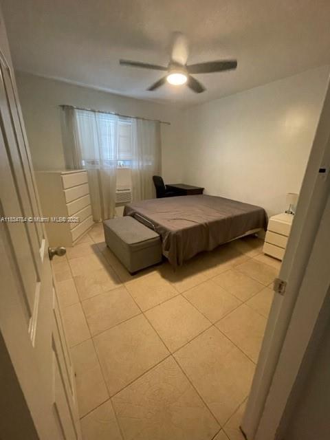 Building Photo - 6580 Santona St