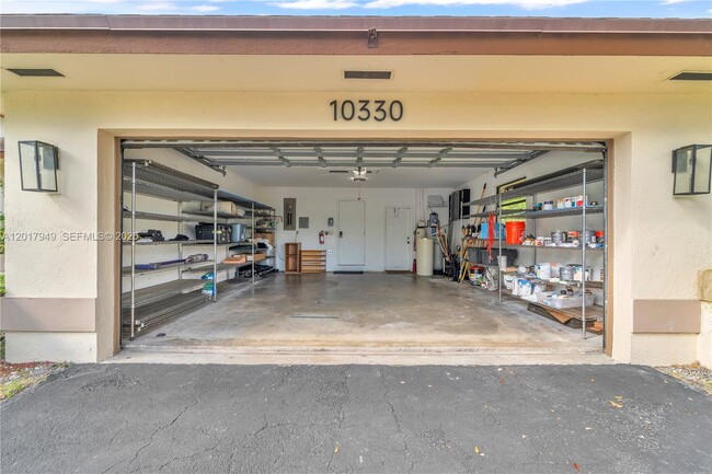 Building Photo - 10330 SW 58th Ct