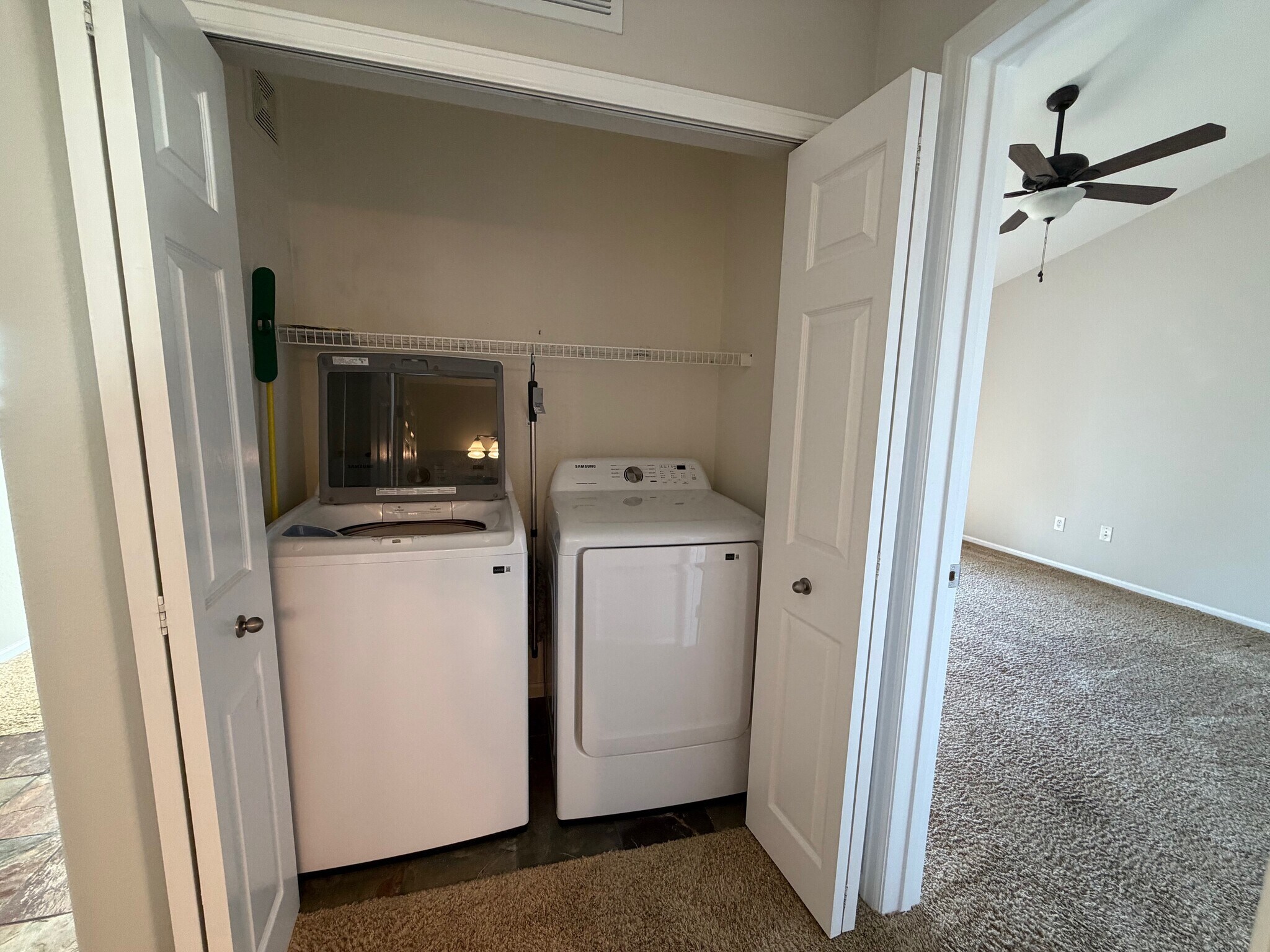 Building Photo - 1495 Blue Sky Way