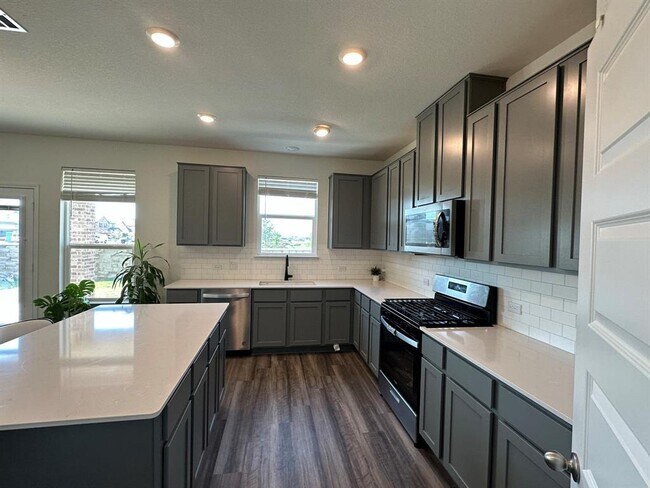 Building Photo - 4553 Dugenta Pl