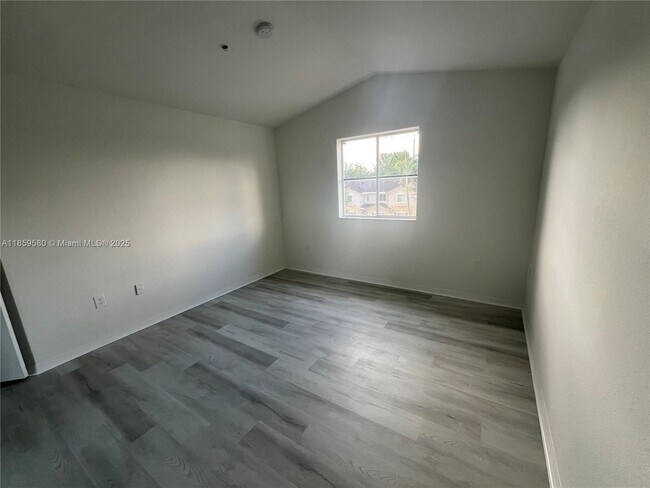 Building Photo - 8886 W Flagler St