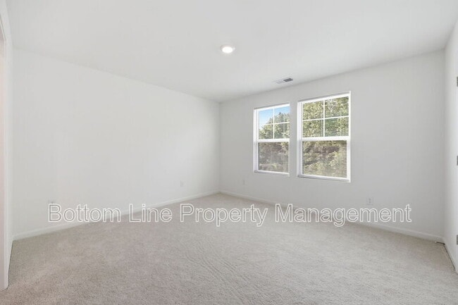 Building Photo - 3606 Elm Grv Ln