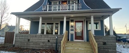 Building Photo - ?? Charming 3-Bedroom Home for Rent in Sheboygan! ??
