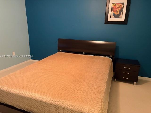 Building Photo - 19501 E Country Club Dr