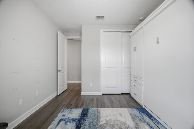 Building Photo - Sunburst Marble Rd 14119-LEASE ONLY