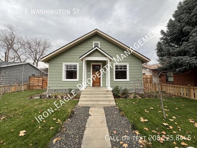 Primary Photo - 1020 E Washington St