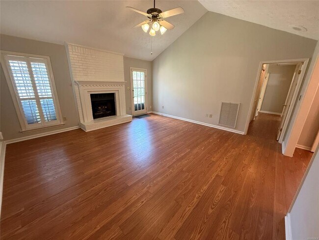 Building Photo - 3204 Gatsby Ln