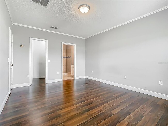 Building Photo - 107 Carlisle Ct
