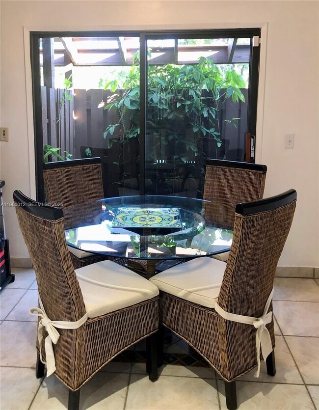 Building Photo - 1422 Amanda St