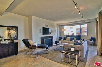 Building Photo - 1118 3rd St