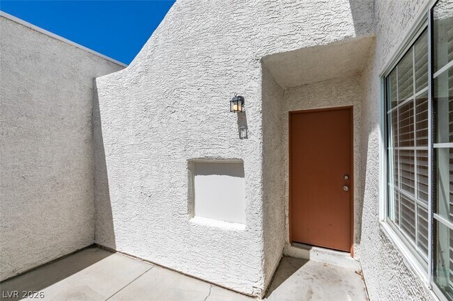 Building Photo - 1800 S Edmond St