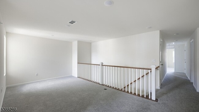 Building Photo - 208 Lavender Wy