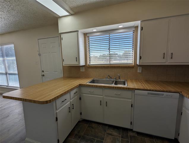 Building Photo - 512 Rorary Dr