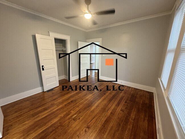 Building Photo - 2915 Burroughs St