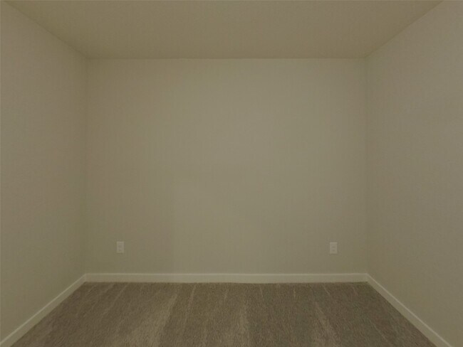 Building Photo - 4922 San Fabiano Ct