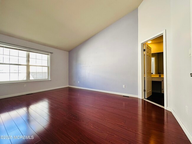 Building Photo - 891 Crimson Ct