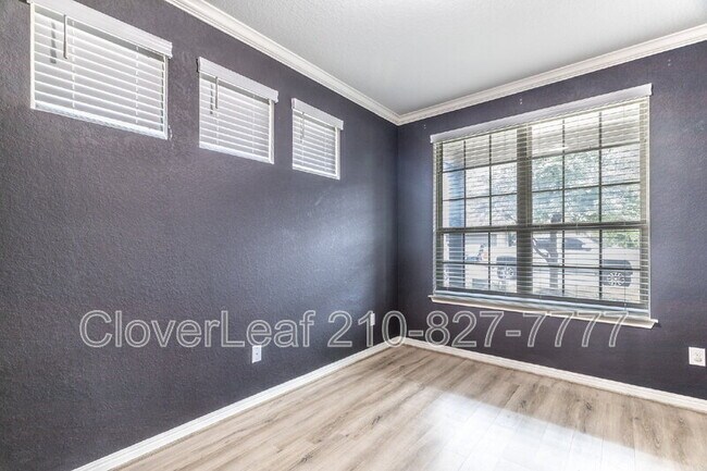 Building Photo - 13145 Maridell Park