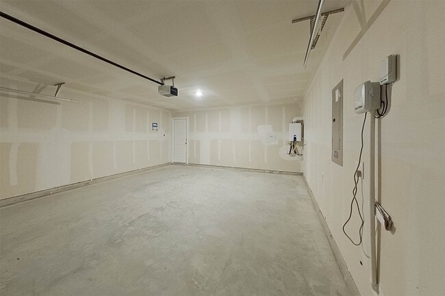 Building Photo - 814 Ginkgo Wy