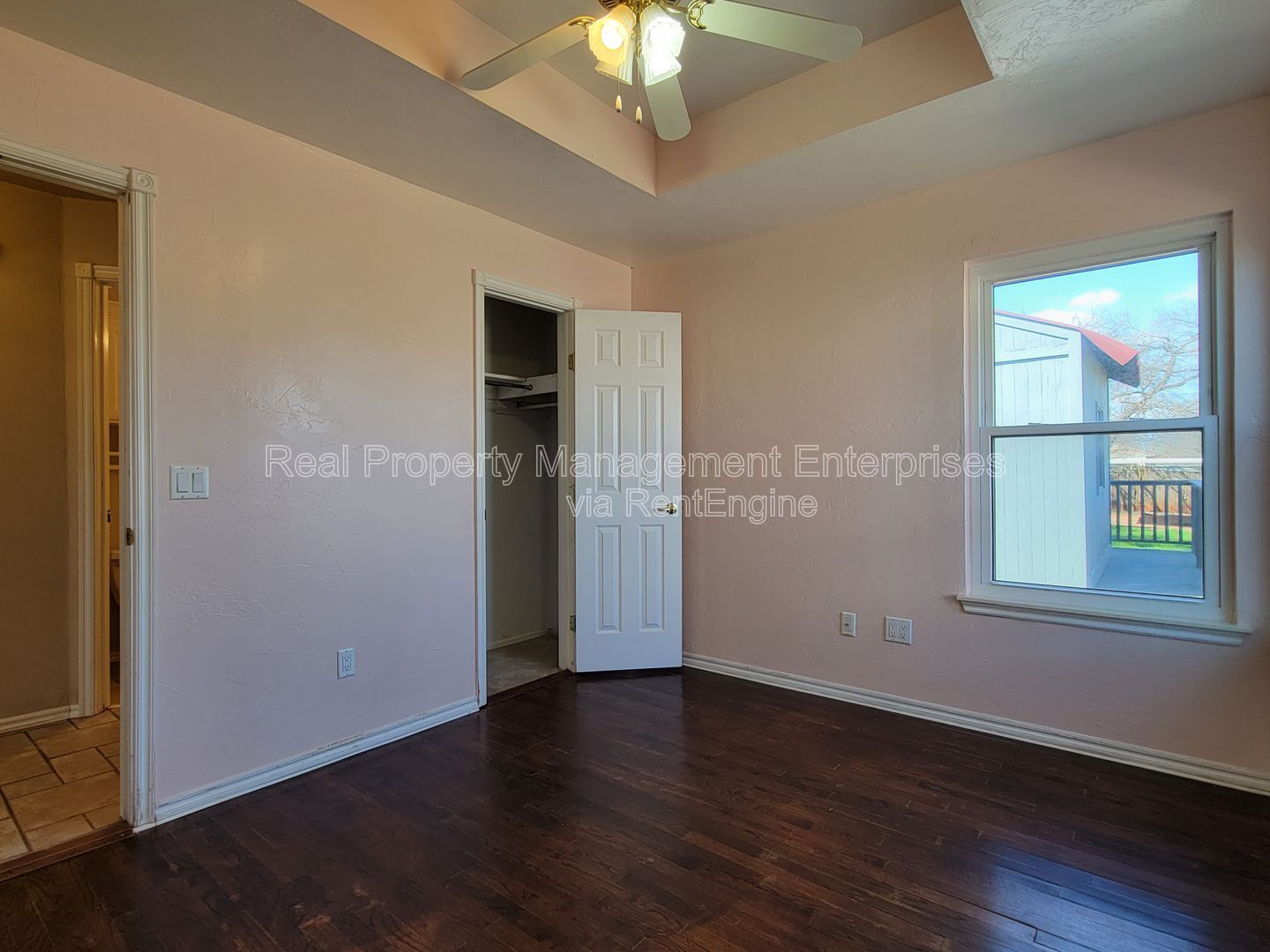 Building Photo - 4205 SE 47th St