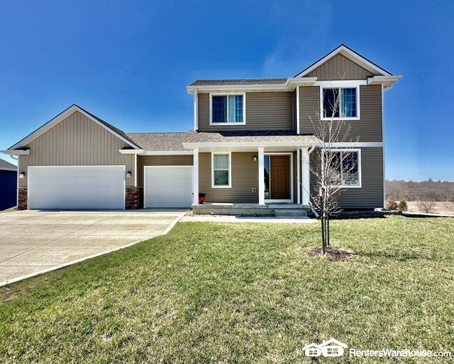 Building Photo - 5308 St Andrews Cir