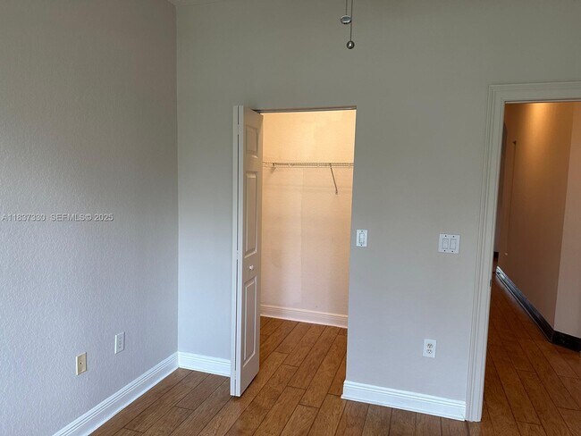 Building Photo - 18580 SW 44th St