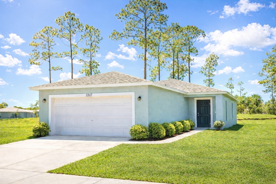 Building Photo - Ravinia St. Lucie