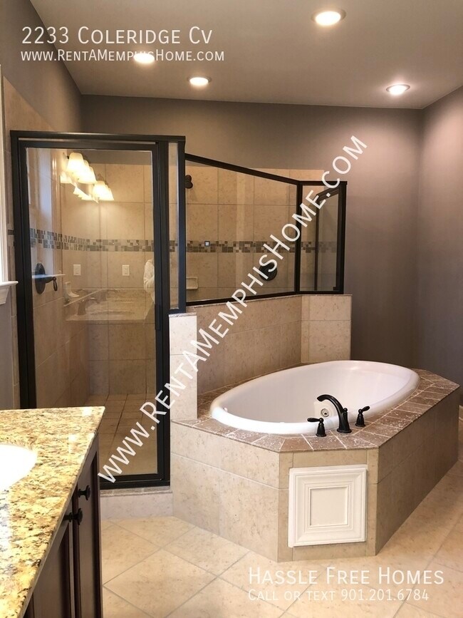 Building Photo - 2233 Coleridge Cv