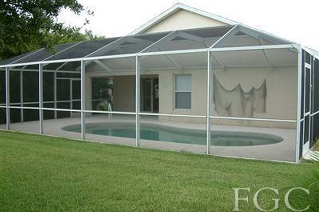 Building Photo - 15581 Beachcomber Ave