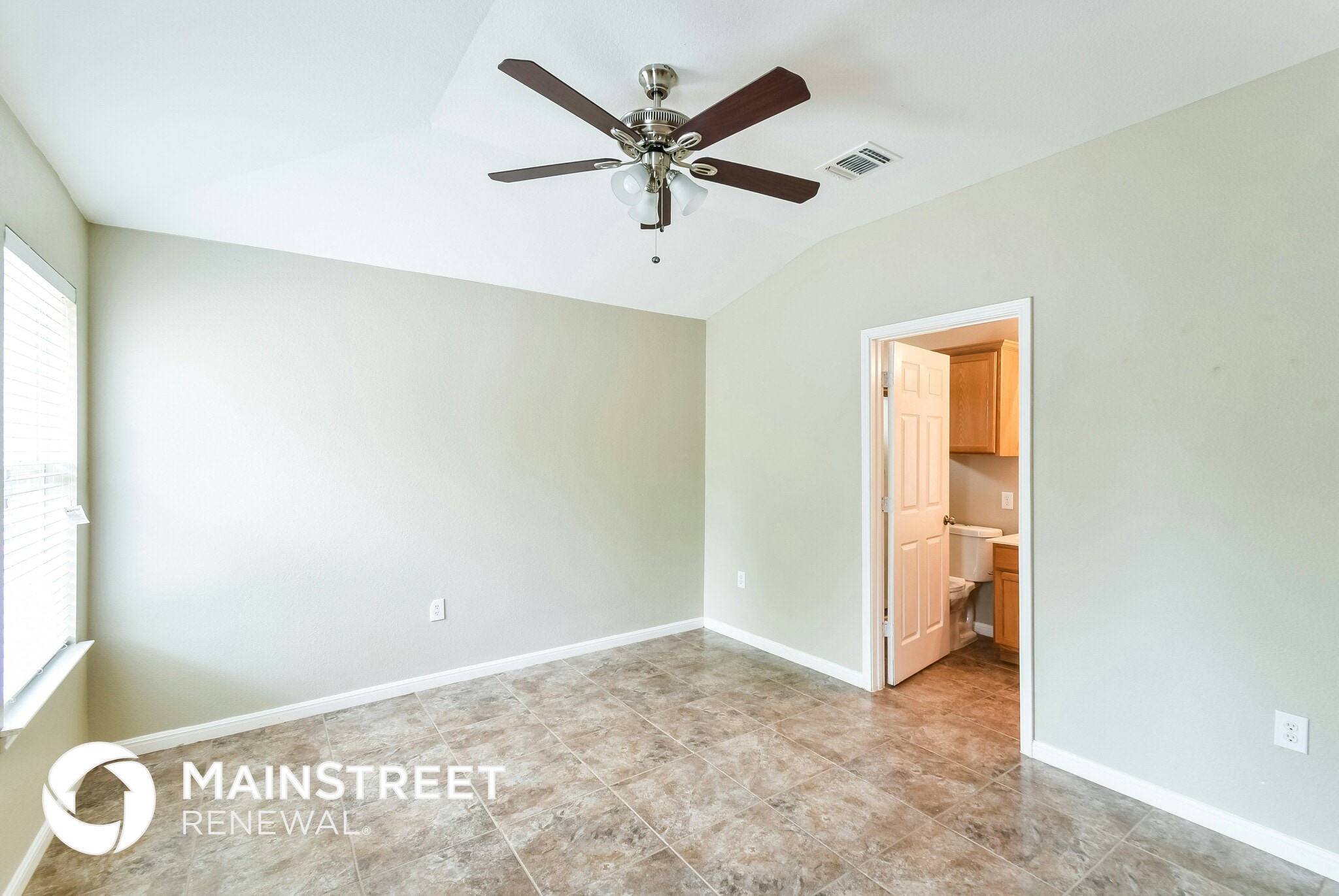 Building Photo - 6319 Cougar Village