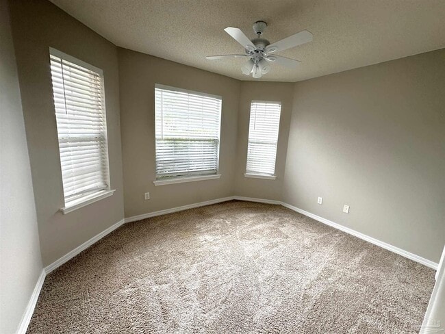 Building Photo - 4110 Spinnaker Pl
