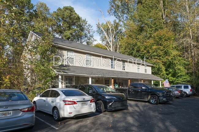 Building Photo - 360 Lee Trail