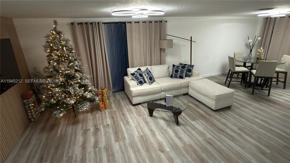 Building Photo - 1001 SW 98th Ave