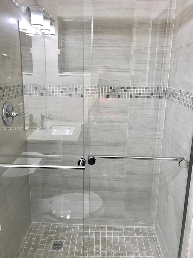 Building Photo - 3700 Taft St