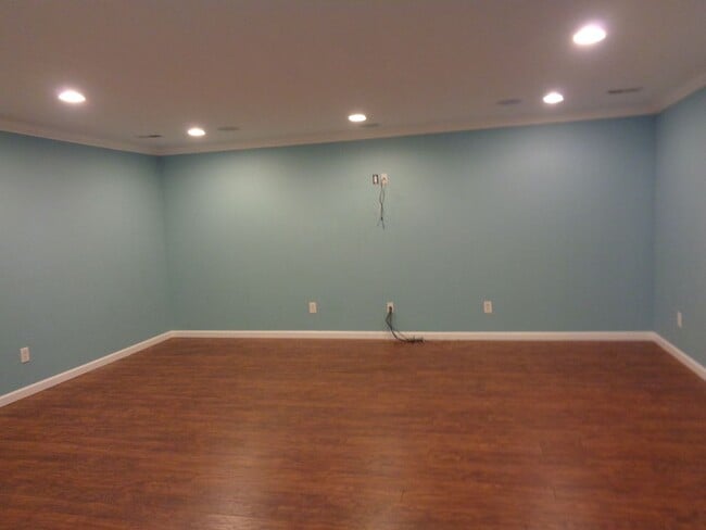 Building Photo - Meadowlark Downs Area-Rental
