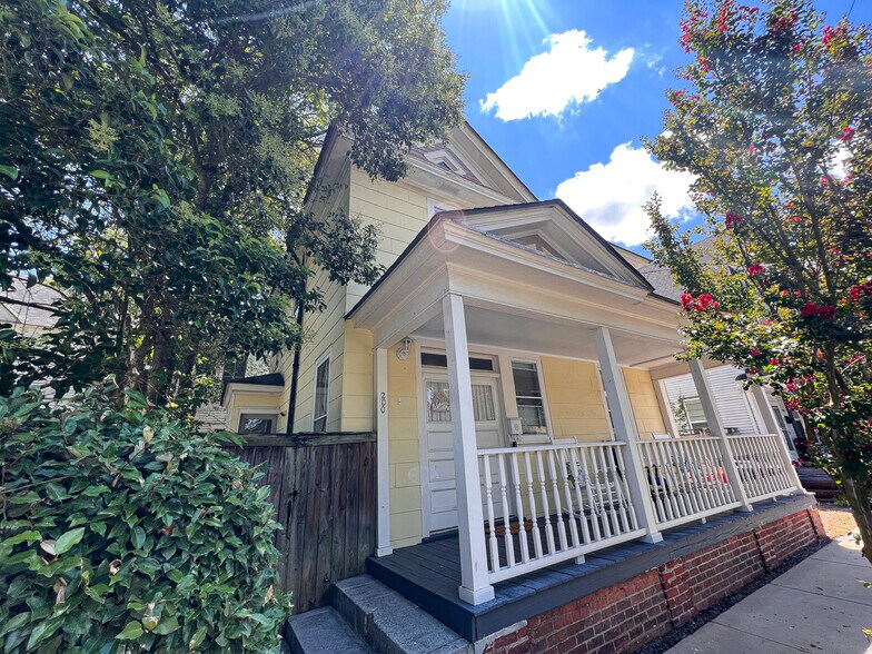 Building Photo - 200 S Elliott St