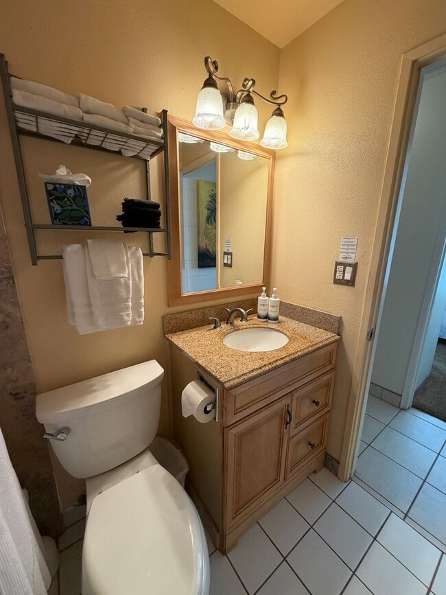 Building Photo - Maalaea Oceanfront Furnished One Bedroom