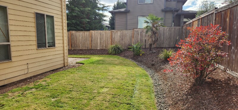 Building Photo - 13460 SE Highpointe St