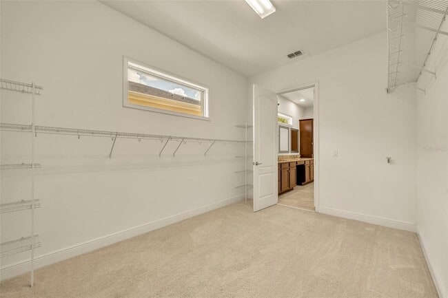 Building Photo - 14078 Alafaya Oak Bnd