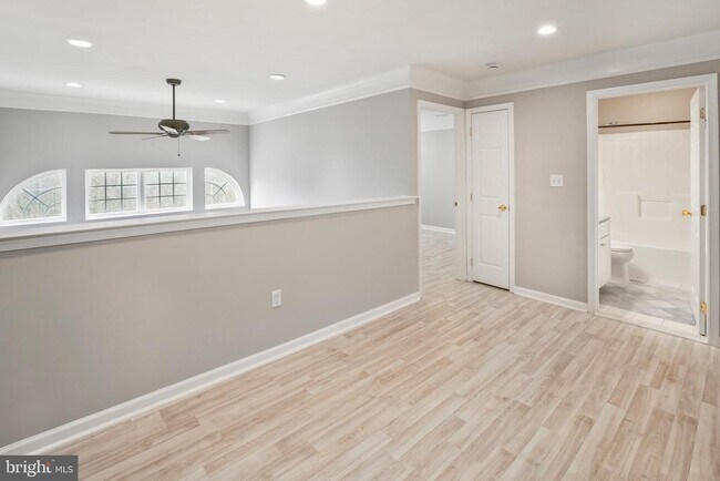 Building Photo - 149 Westbrook Dr