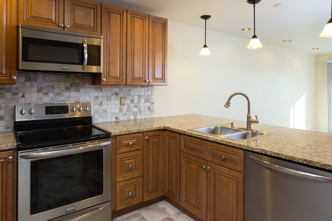 Primary Photo - 4286 S Salida Way