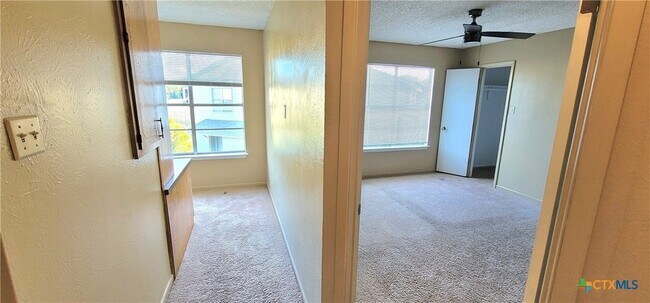 Building Photo - 1108 Covey Ln