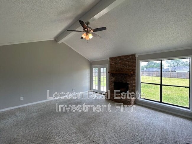 Building Photo - 5410 Mary Dr