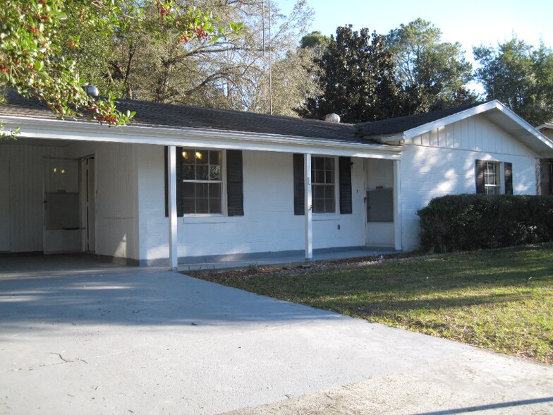 Building Photo - 29 Spring Loop