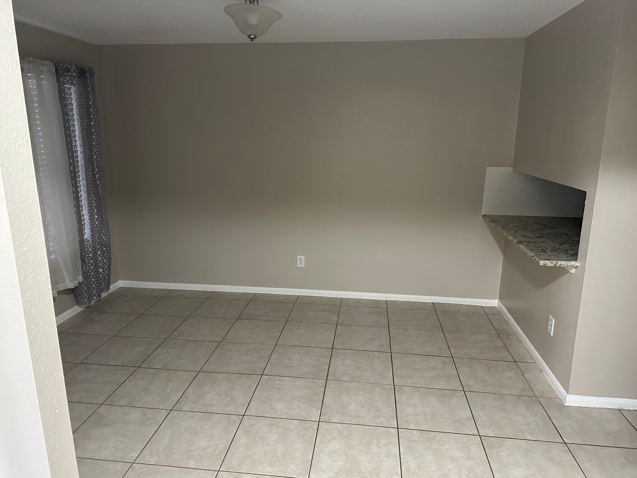 Building Photo - 10922 Cayman Mist Dr