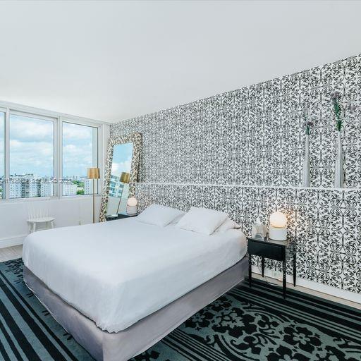 Building Photo - 1100 West Ave