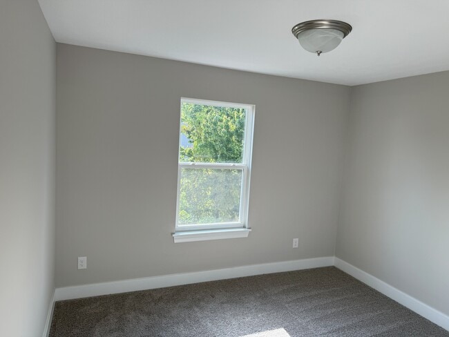 Building Photo - 3378 Ponderosa Trl