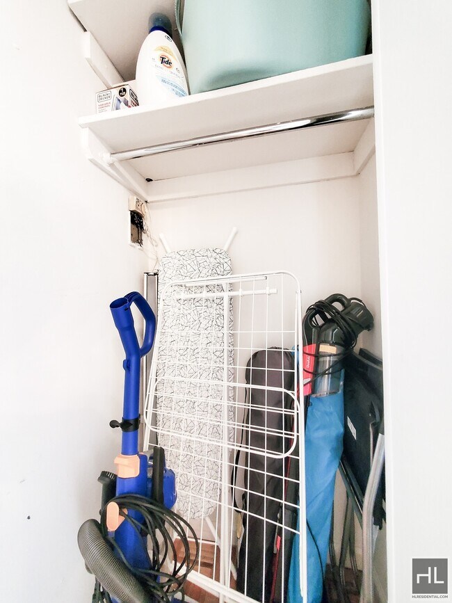 Building Photo - COLUMBUS AVENUE